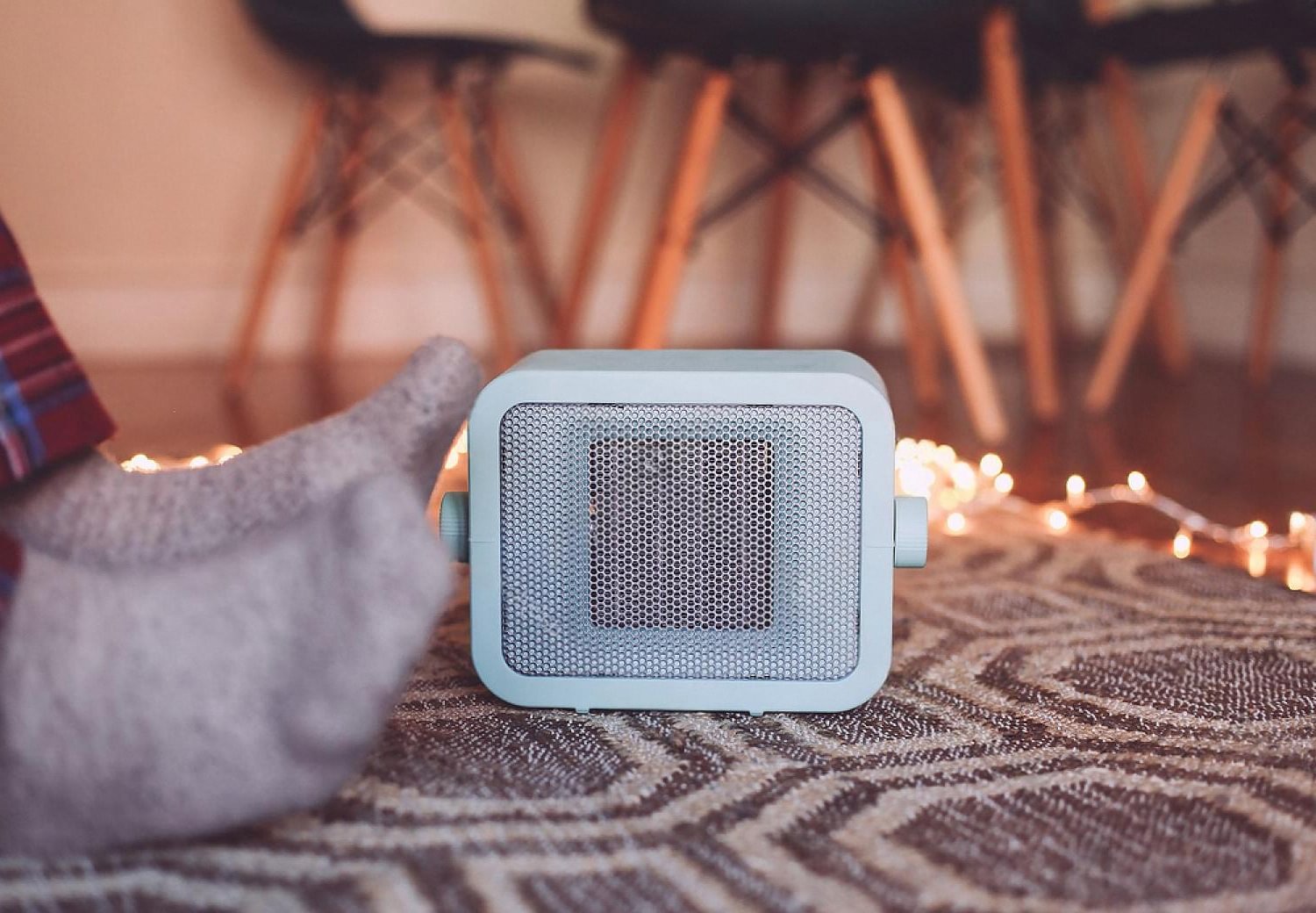 Compact portable air conditioner unit cooling a room in a UAE home